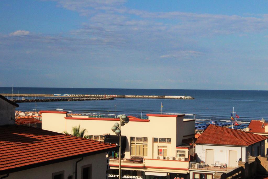 Mirage Viareggio